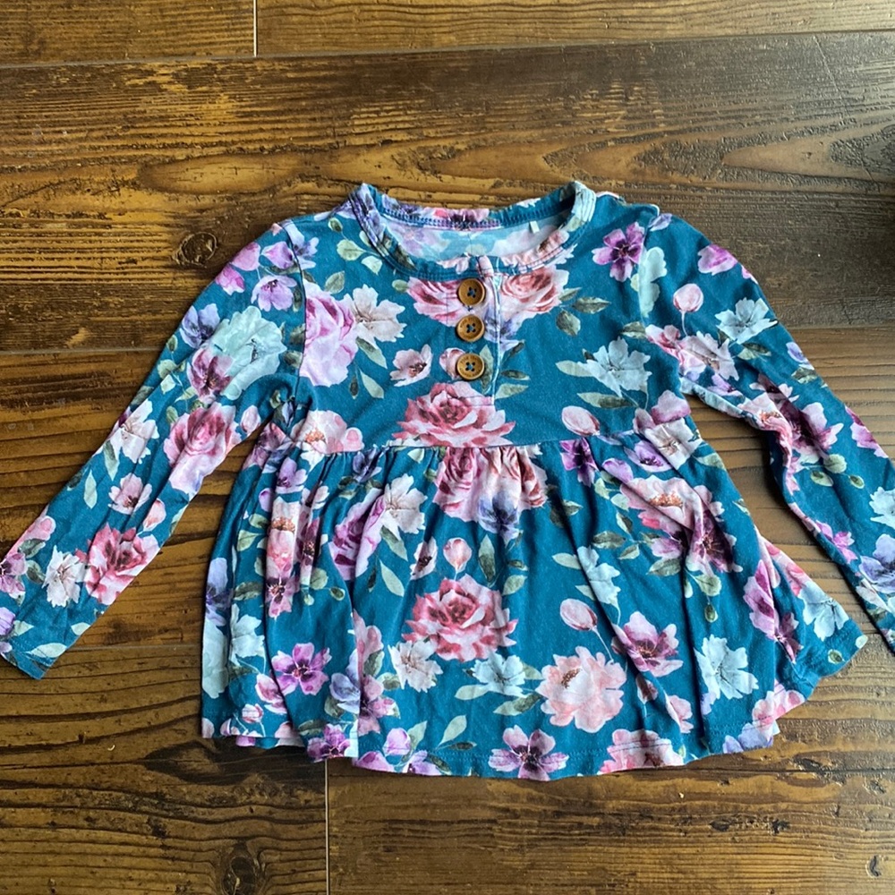 Posh peanut top